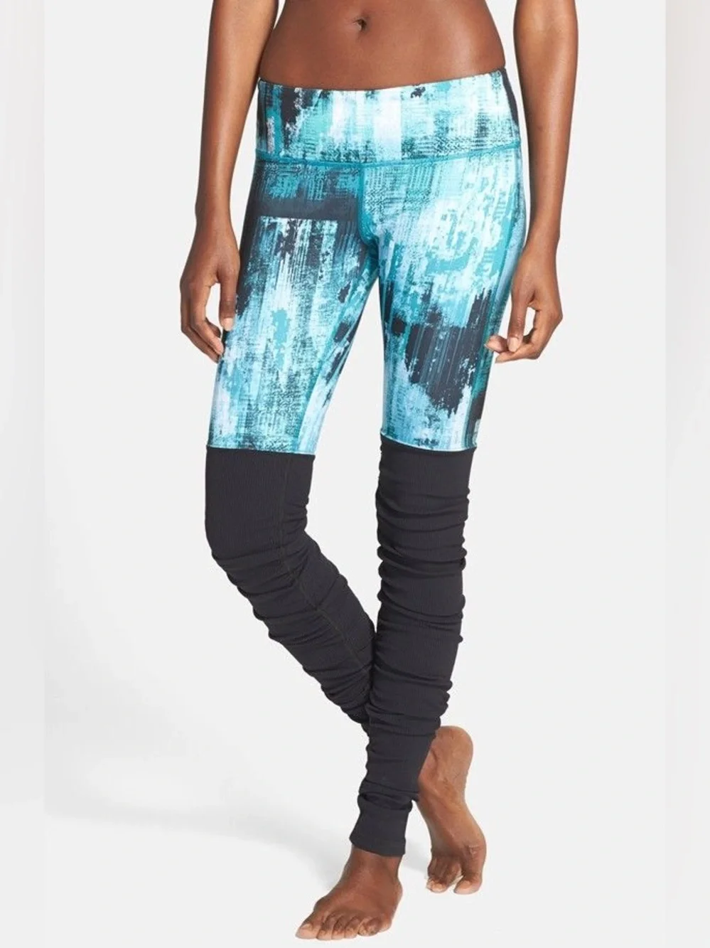 ALO Yoga Blue Teal Abstract Print Leggings with Black Ruched Lower Legs - Size S